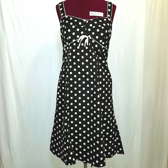 Karin Stevens, Pinup Style, Adjustable Straps, Polka Dot, Sweetheart, Mi… - Picture 5 of 5